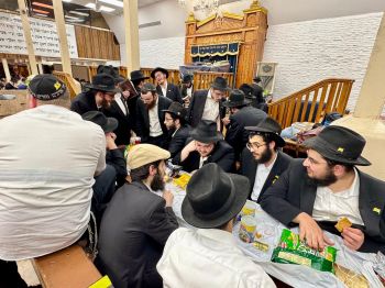 תפארת שבתפארת: התוועדות ב' אייר ב-770